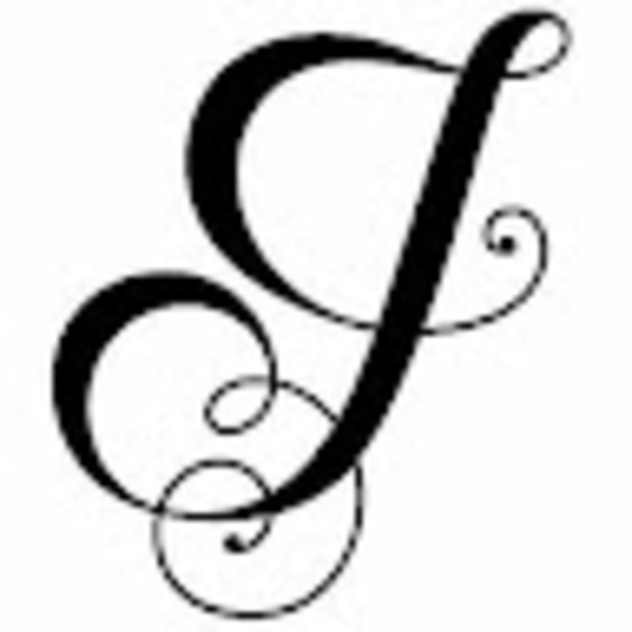 Meet your Posher, Jennifer - Picture 1 of 1